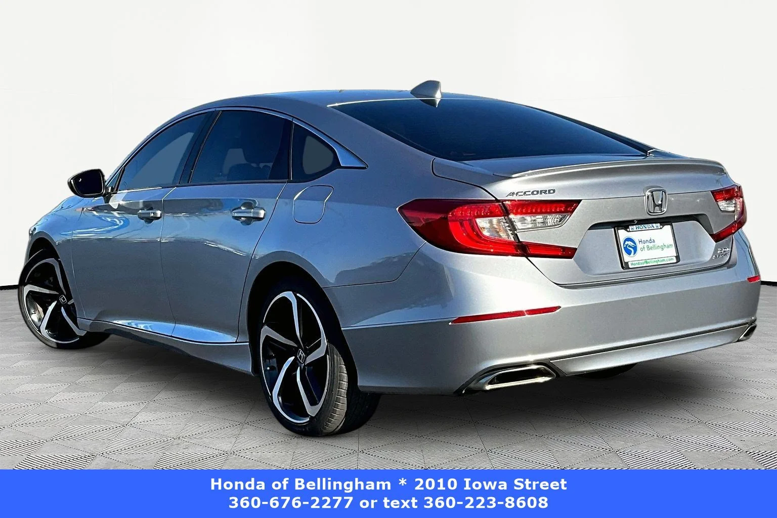 Used 2020 Silver Honda Sport image 4