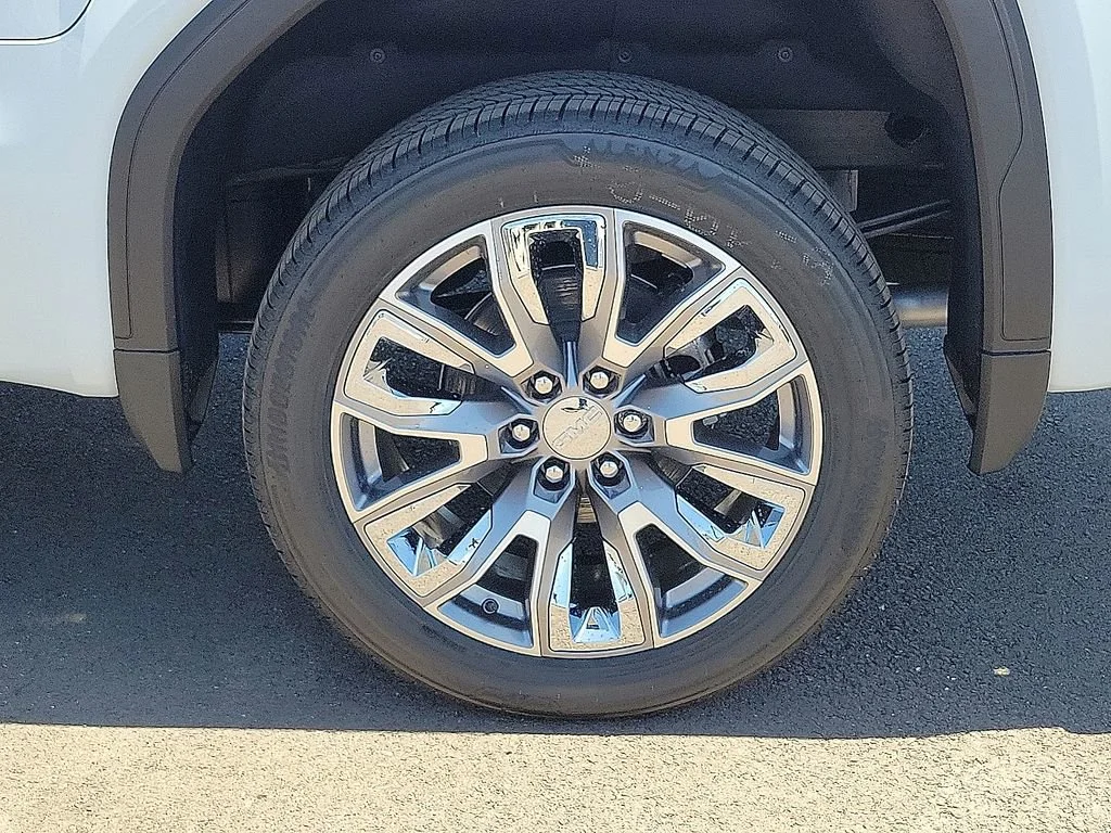 2026 GMC Sierra 1500 Denali - Photo 10