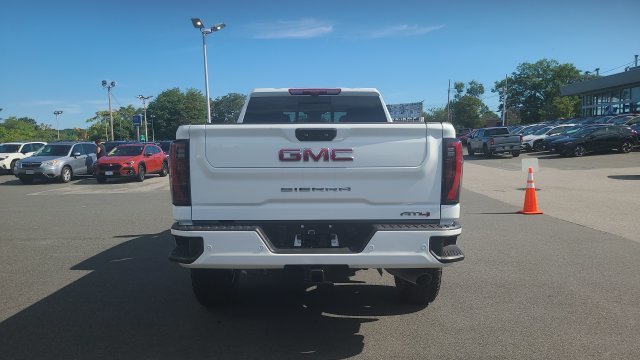 2026 GMC Sierra 2500HD AT4 - Photo 6