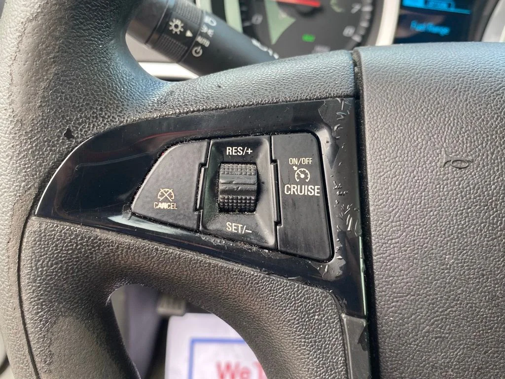 Used 2013 Silver Chevrolet LS image 23