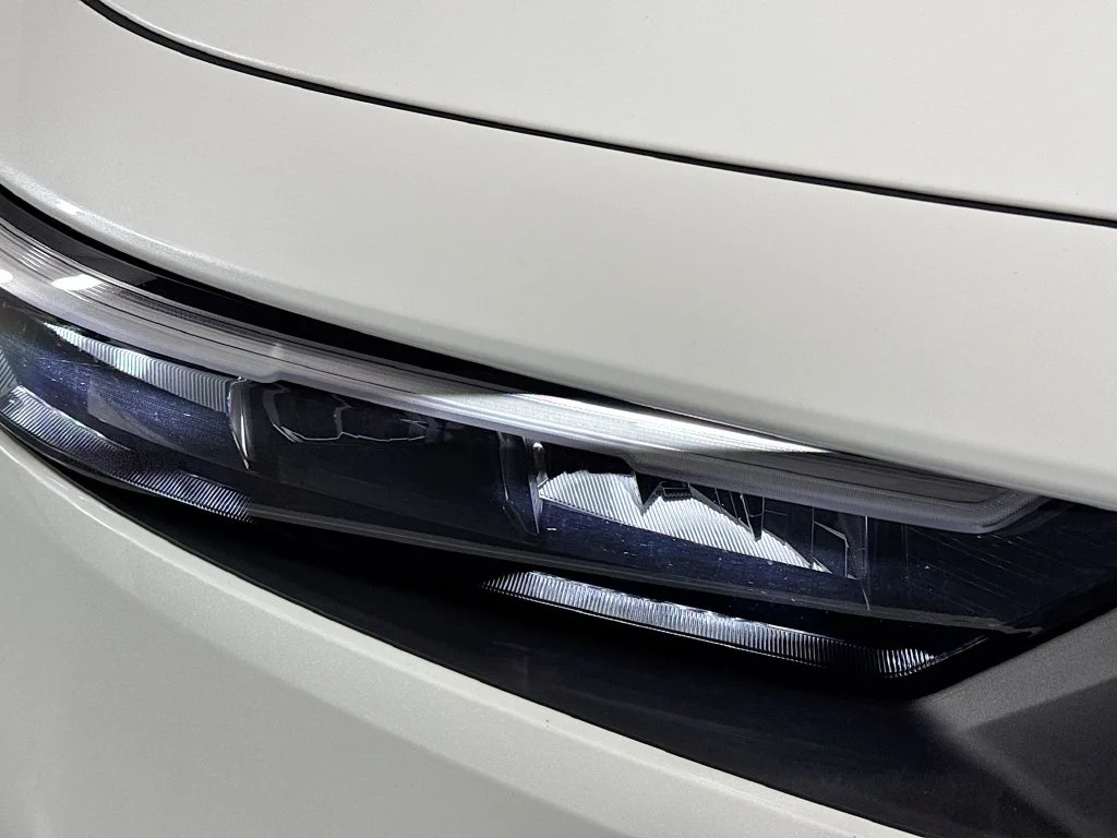 New 2026 Platinum White Pearl Honda SE image 11