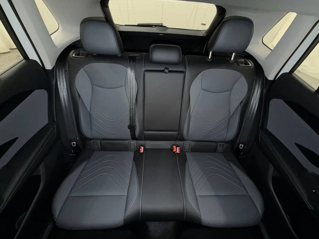 New 2026 Pure White Volkswagen SE image 21