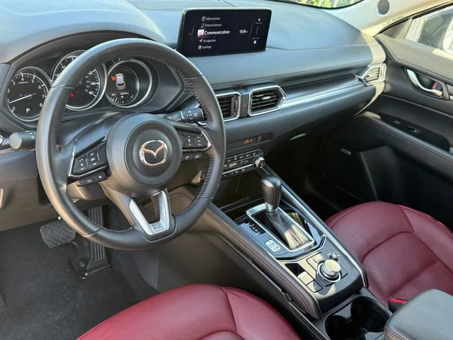 Used 2025 Jet Black Mazda 2.5 S Carbon Edition image 12
