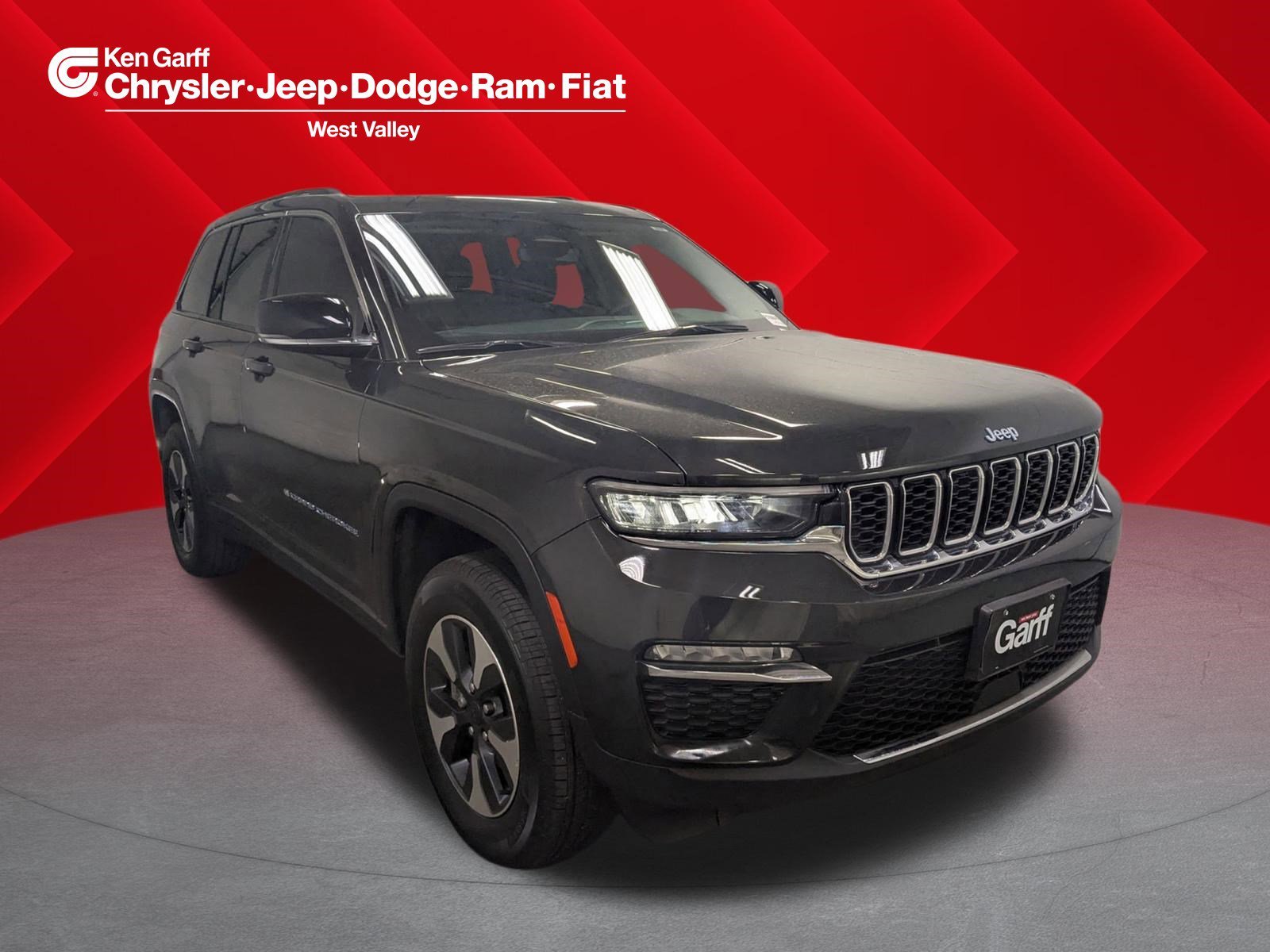 2023 Jeep Grand Cherokee 4xe 4x4's photo