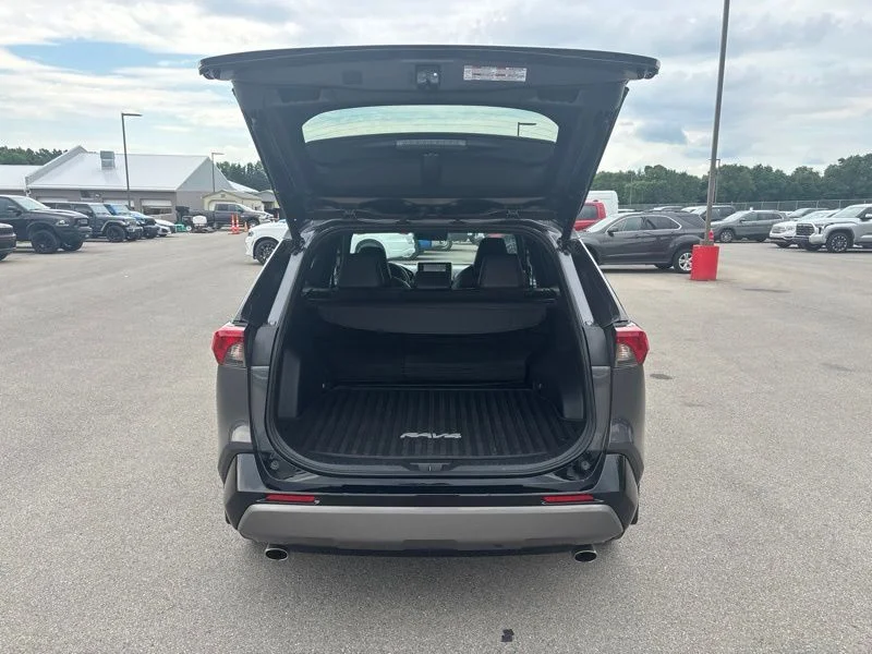 Used 2021 Gray Toyota XSE image 9