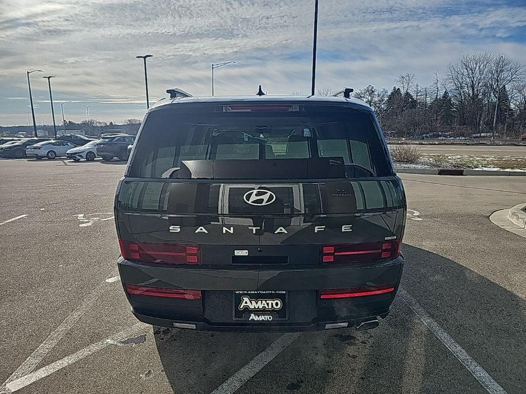New 2026 Green Hyundai SEL AWD image 4