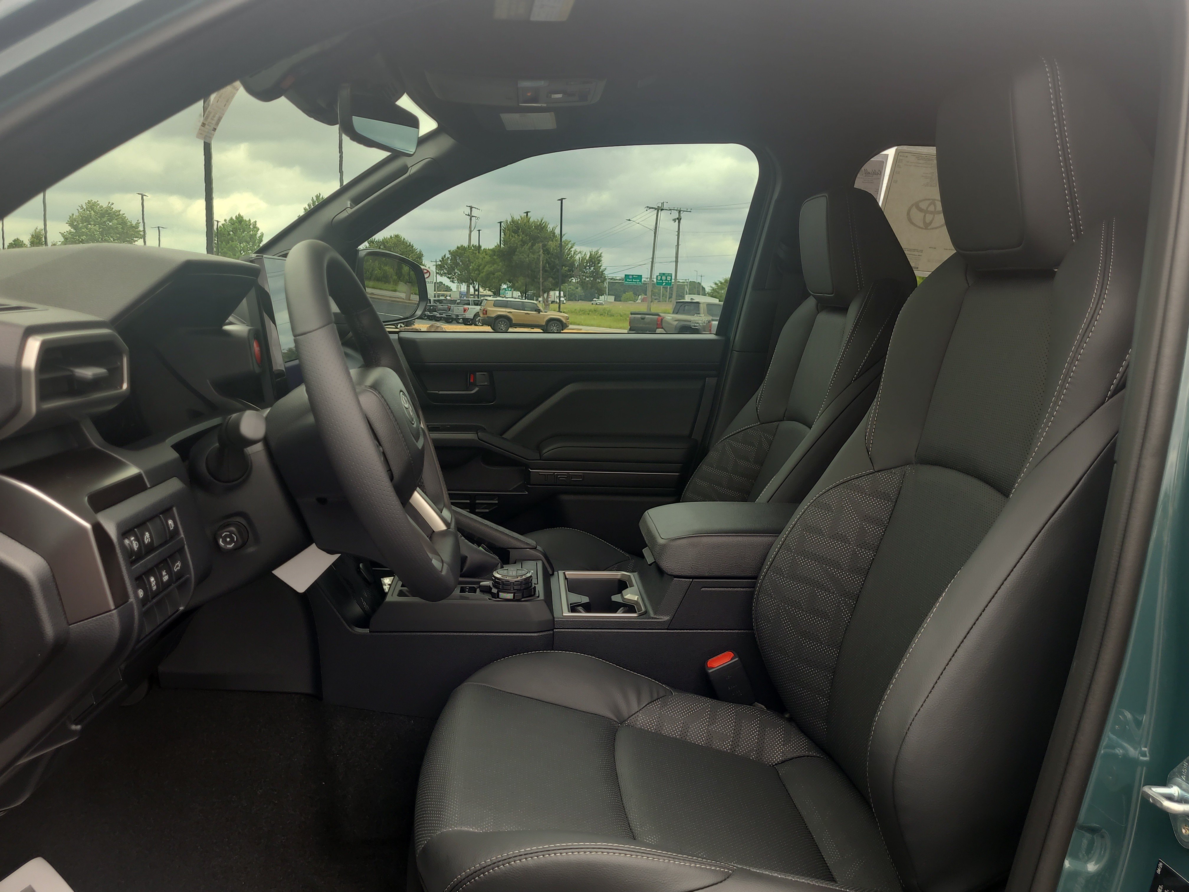 Used 2026 Everest Toyota TRD Off-Road Premium image 21