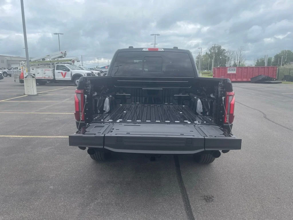 New 2026 Agate Black Metallic Ford Lariat® image 10