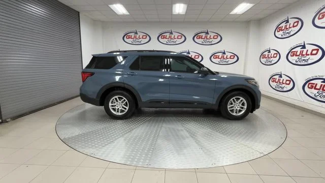 New 2026 Vapor Blue Metallic Ford Active image 10