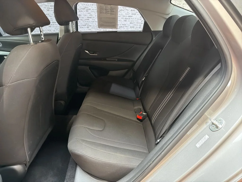 Used 2023 Fluid Metal Hyundai SEL image 14