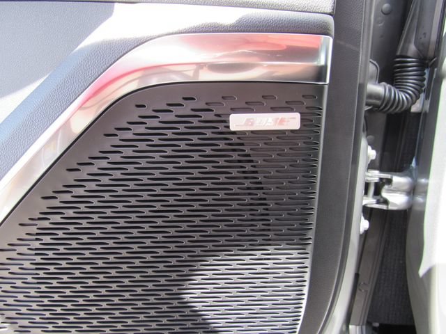 2026 GMC Acadia Elevation - Photo 11