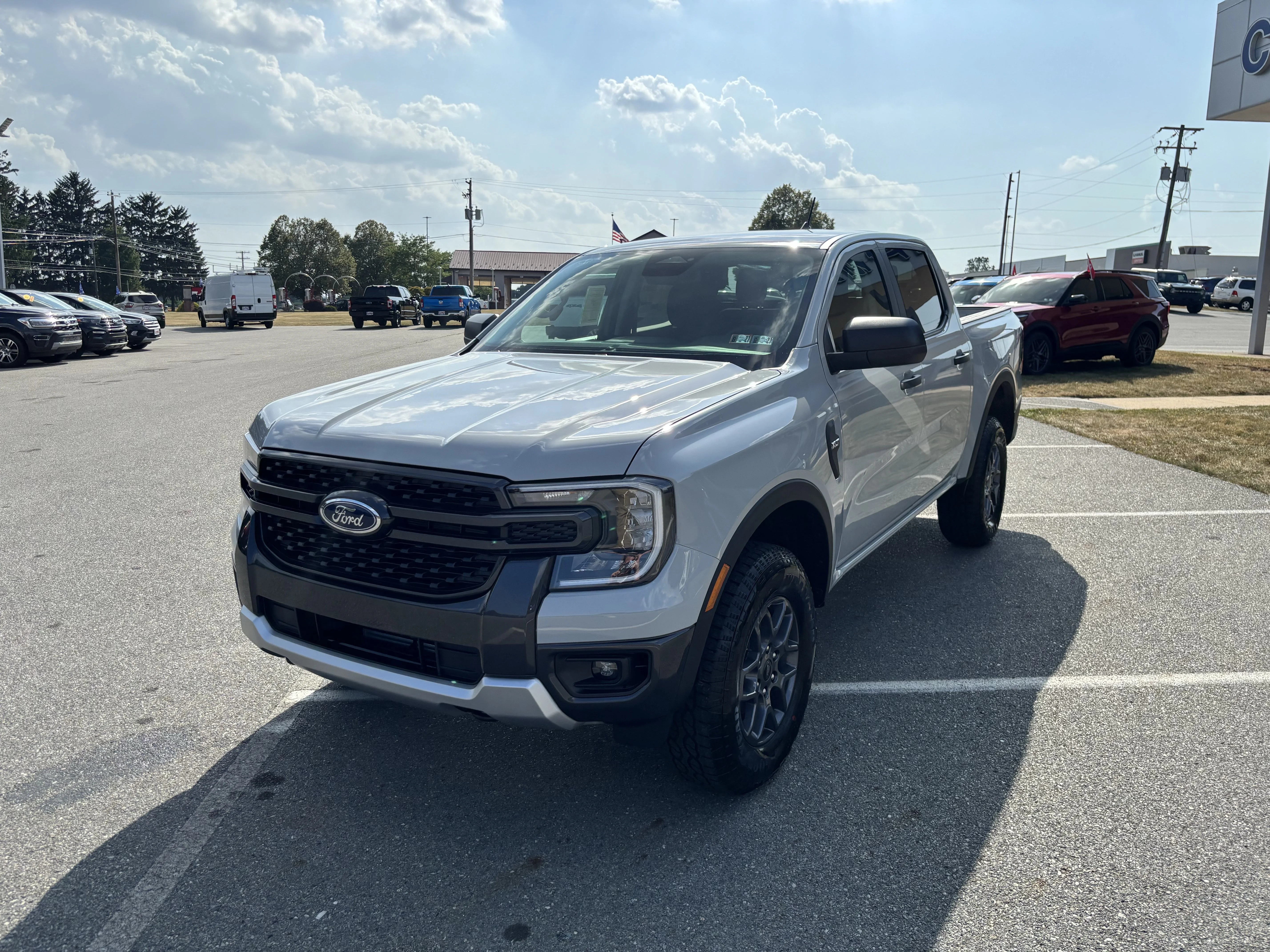 New 2026 Avalanche Ford XLT image 2