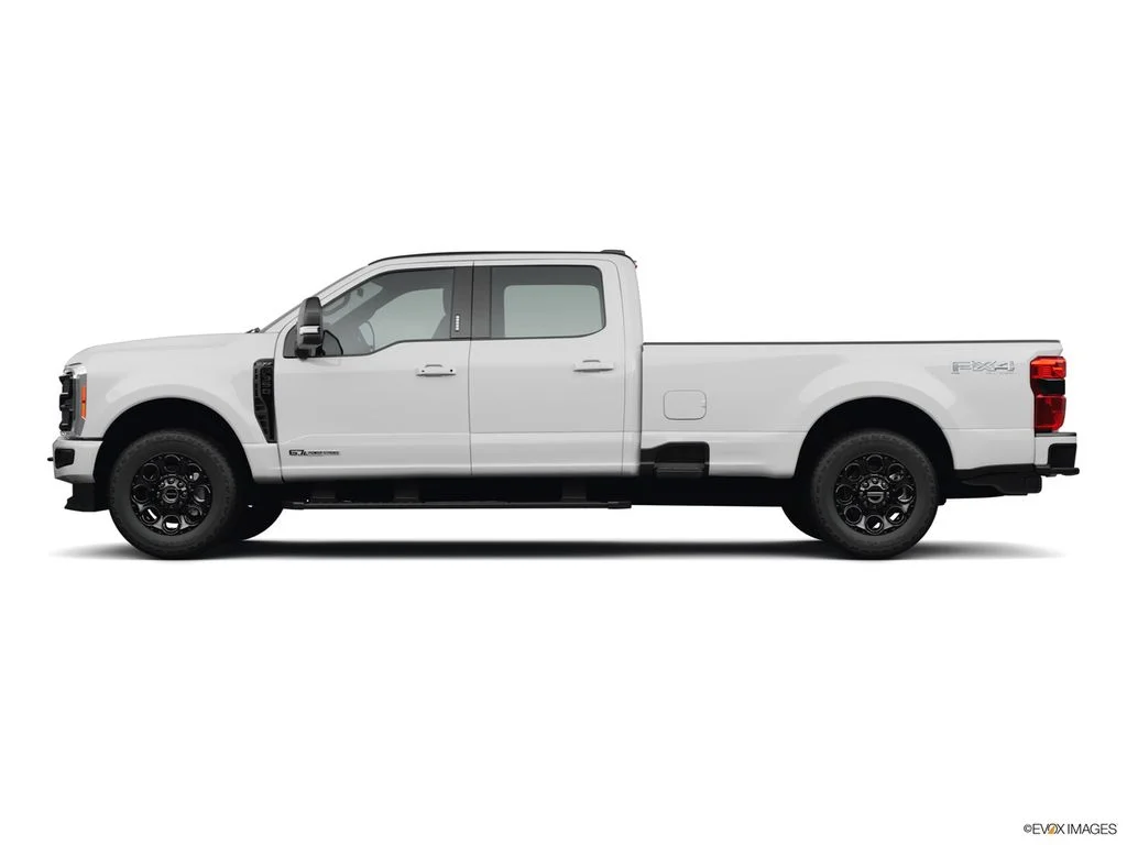 New 2026 Star White Metallic Tri-Coat Ford F-350® Platinum® image 2
