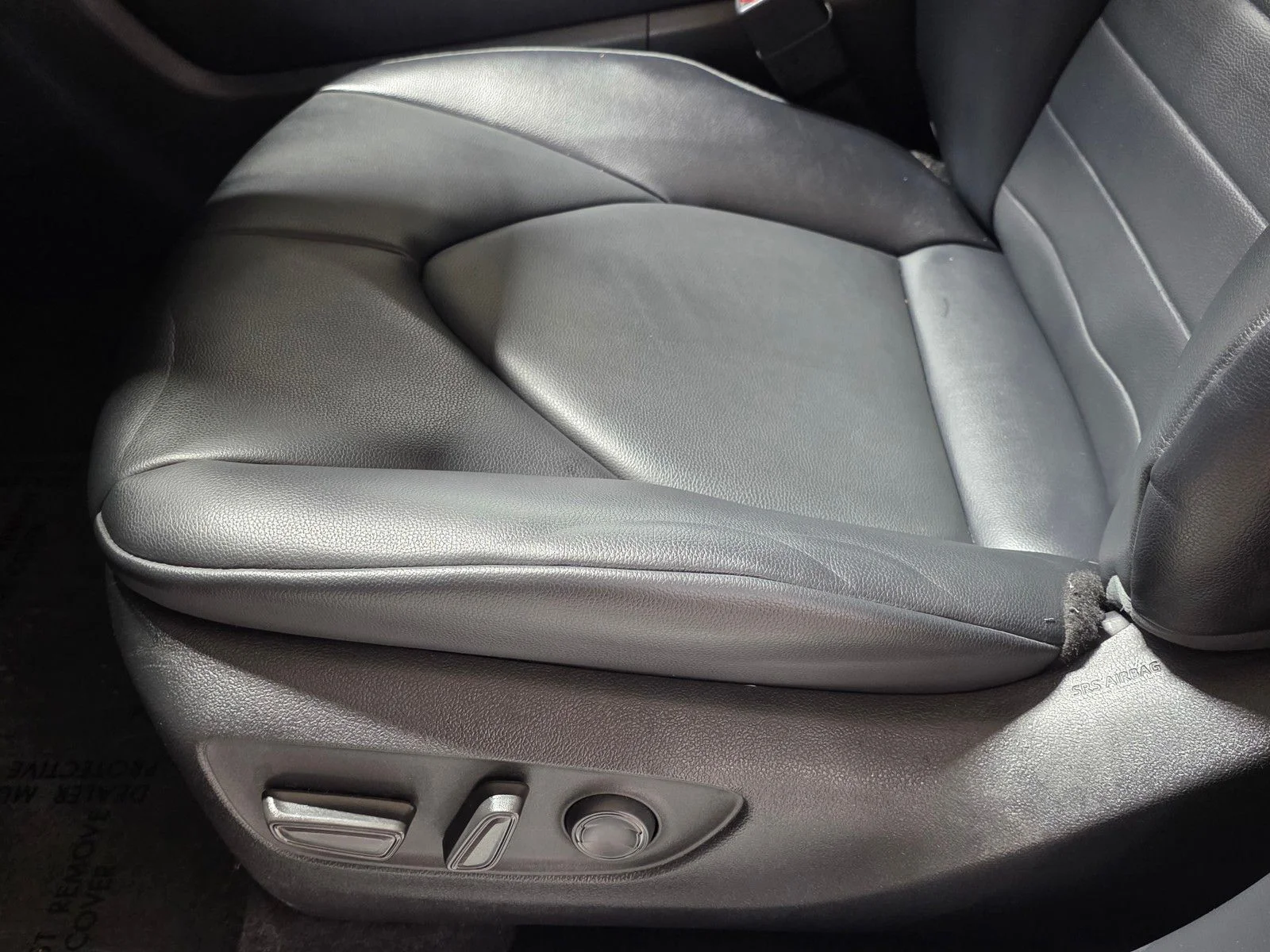 Used 2023 Wind Chill Pearl Toyota XLE image 24
