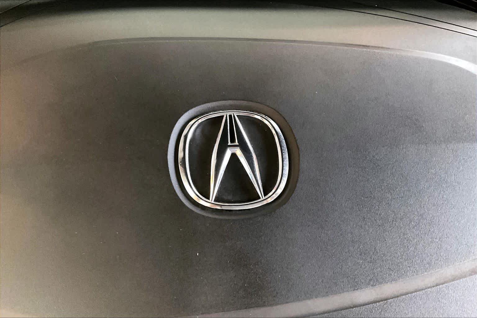 Used 2015 Bellanova White Pearl Acura V6 Tech image 30
