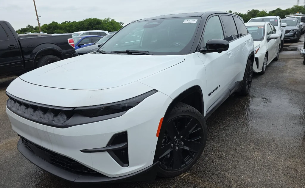 Used 2024 White Jeep Launch Edition image 1