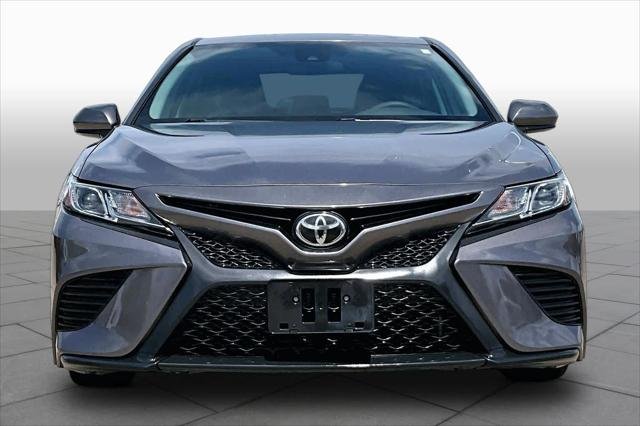 Certified Used 2020 PREDAWN GRAY MICA Toyota  image 4