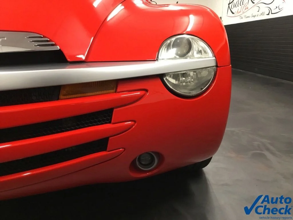 Used 2005 Red Chevrolet Base image 26