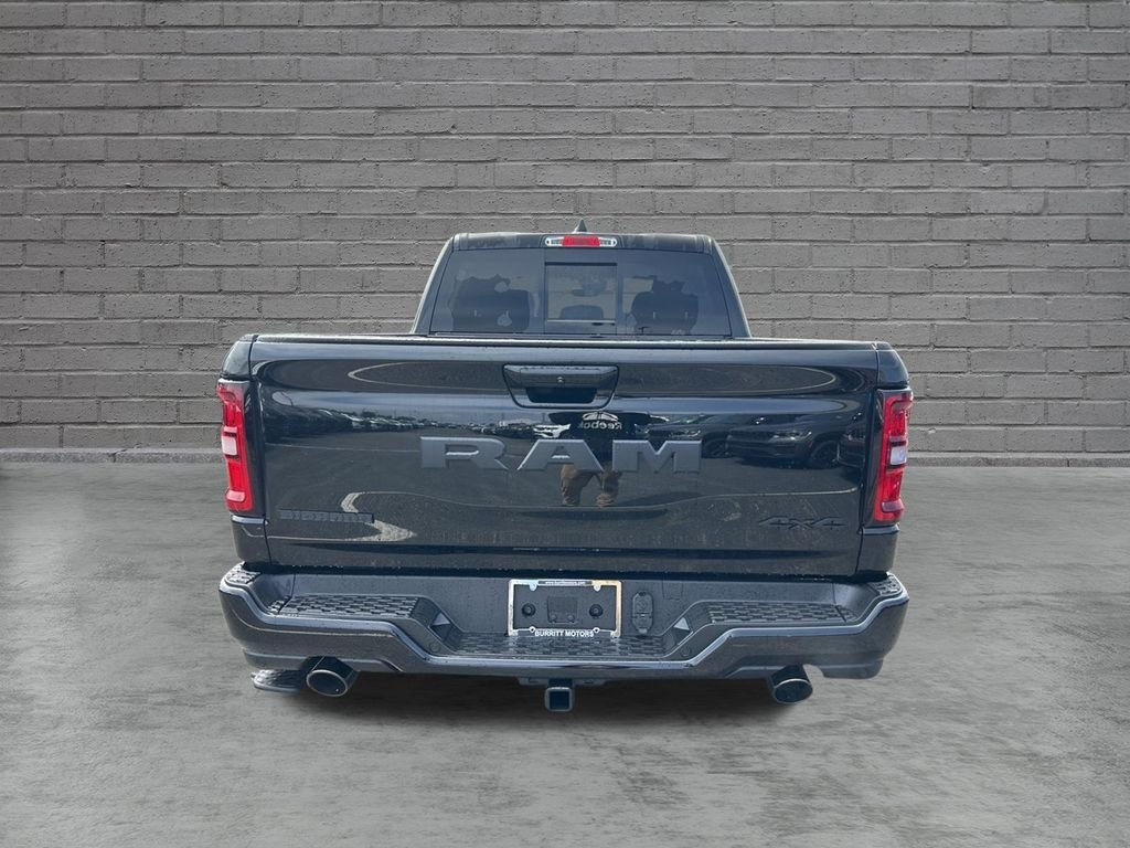 New 2026 Diamond Black Crystal Pearl-Coat Exterior Paint RAM Big Horn/Lone Star image 4
