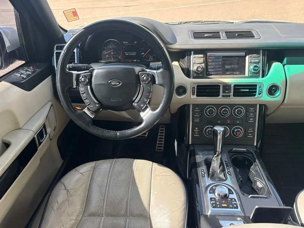 Used 2011  Land Rover Supercharged image 11
