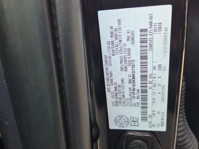 Used 2021 Black Ford XLT image 6