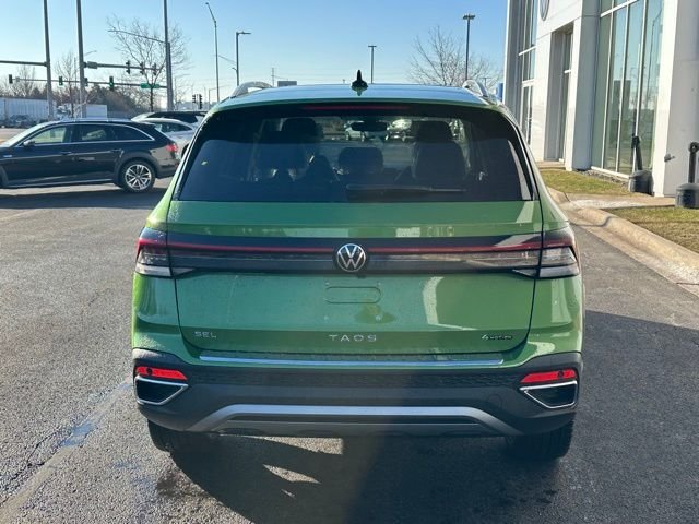 New 2026 Bright Moss Green Metallic Volkswagen 1.5T SEL image 6