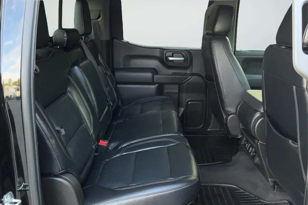 Used 2021 Black Chevrolet LT image 21