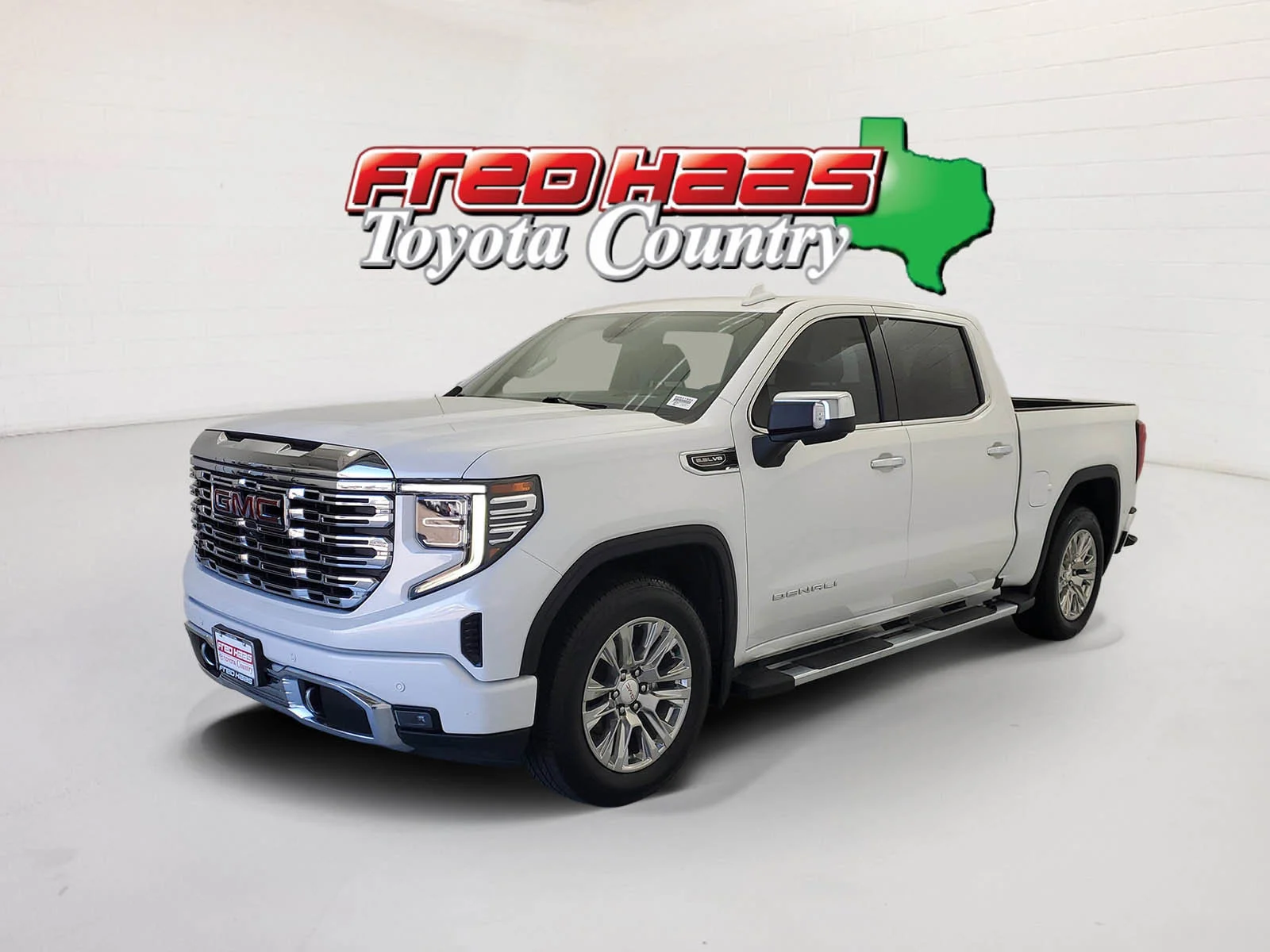 2022 GMC Sierra 2WD Crew Cab Short Box Denali's photo