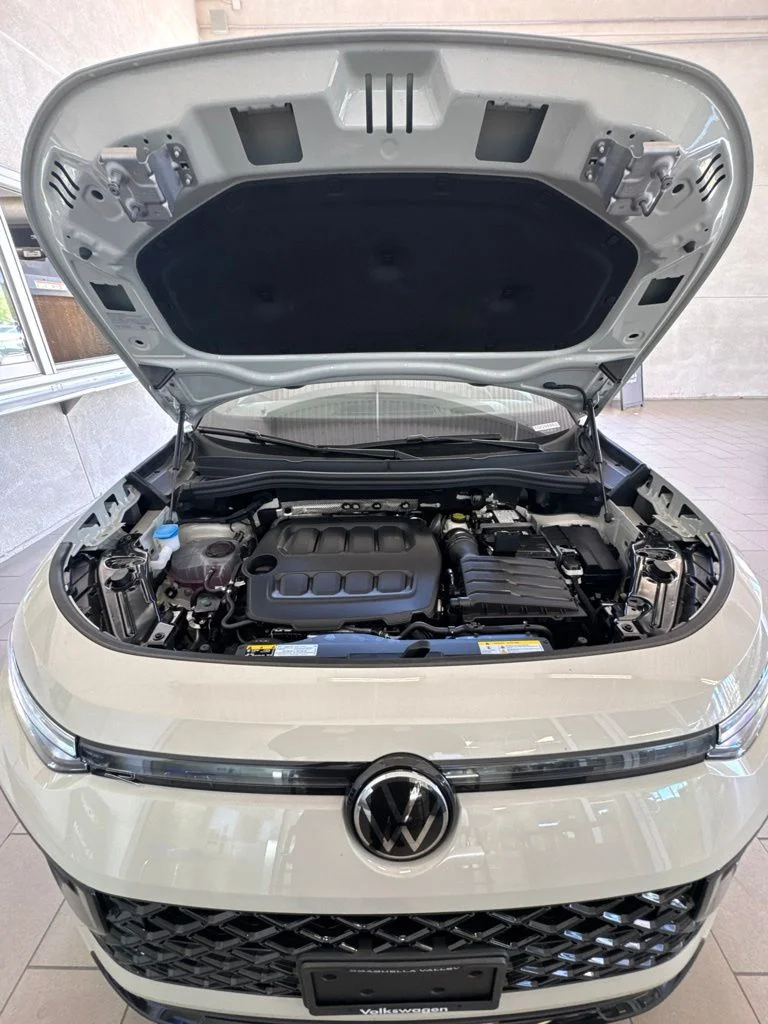 New 2026 Silver Volkswagen 2.0T SE R-Line Black image 18