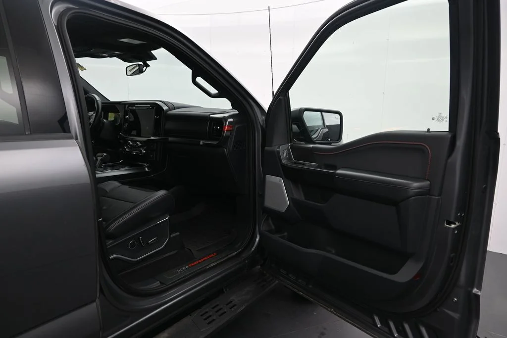 Used 2025 Gray Metallic Ford Raptor image 17