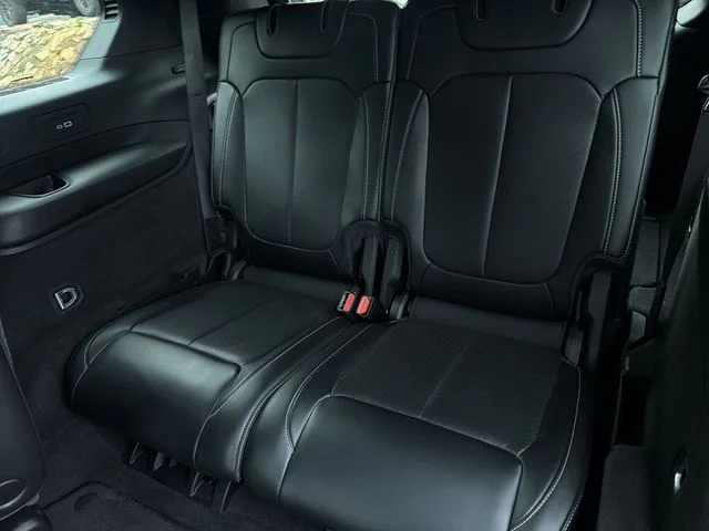Used 2021 Black Jeep Overland image 21