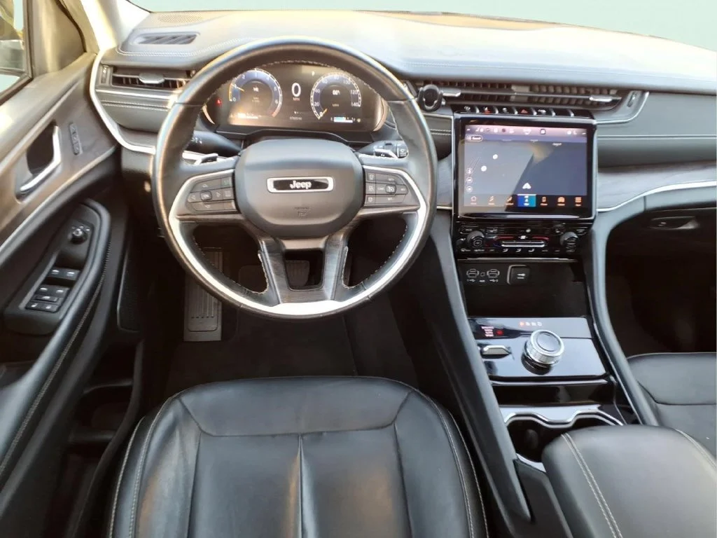 Used 2021 Gray Jeep Limited image 19