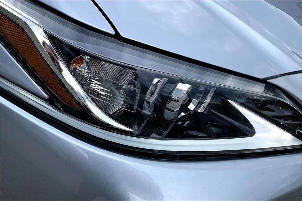 Used 2024 Silver Lexus 350 image 32