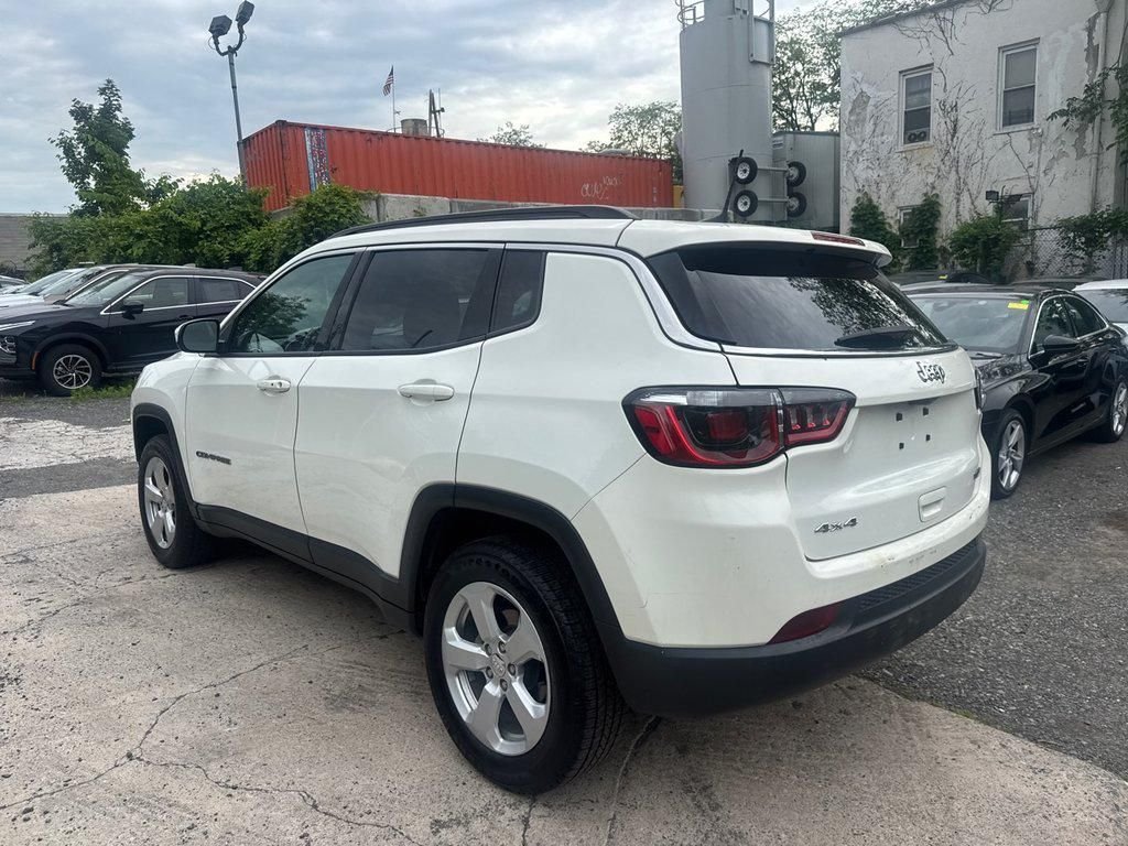 Used 2020 White Jeep Latitude image 6
