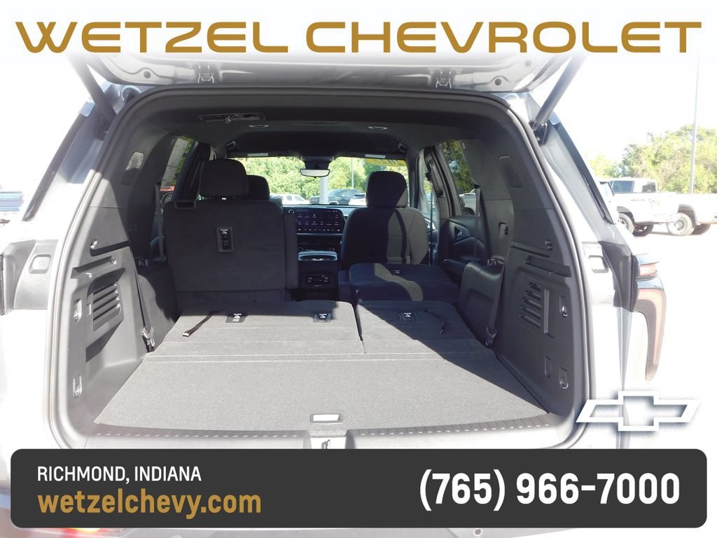 2027 Chevrolet Traverse LT - Photo 26