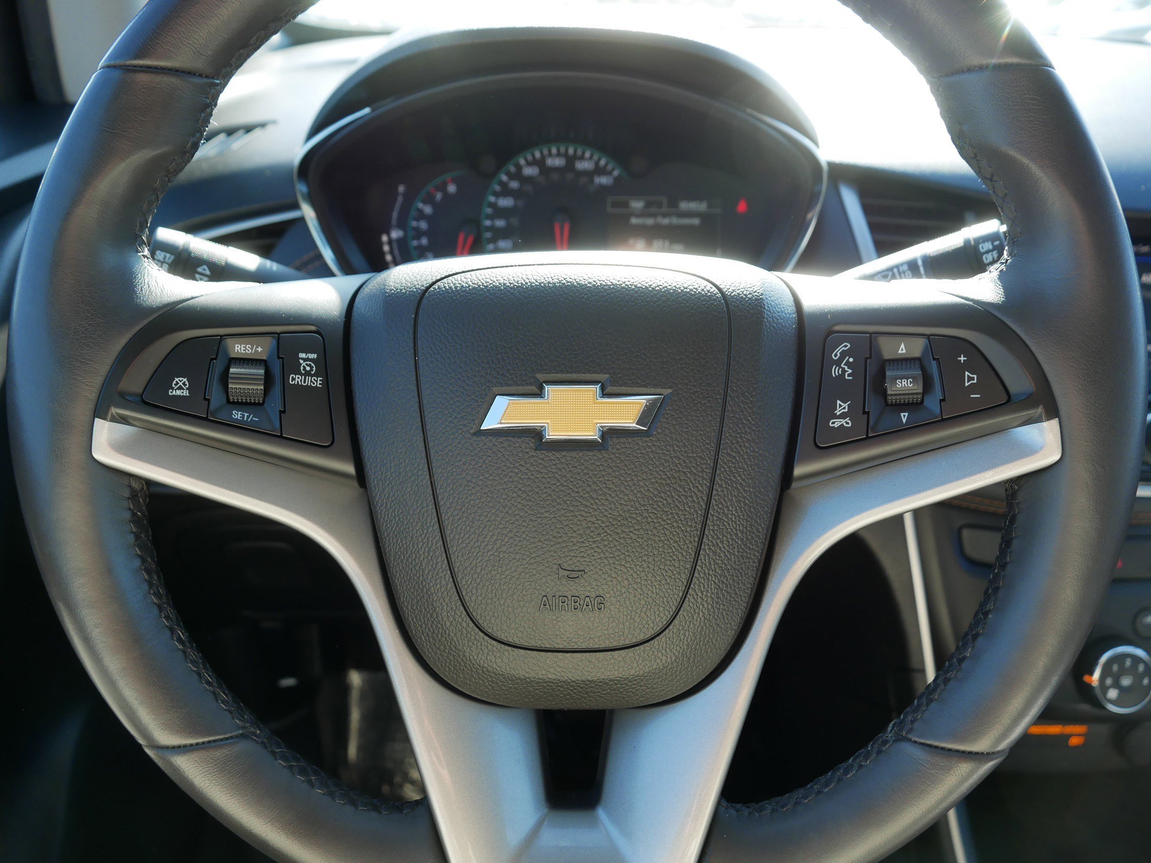 Used 2022 Shadow Gray Metallic Chevrolet LT image 25