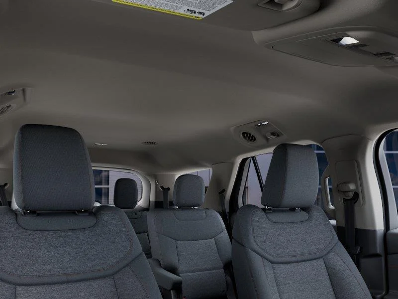New 2027 Avalanche Gray Ford Active image 22