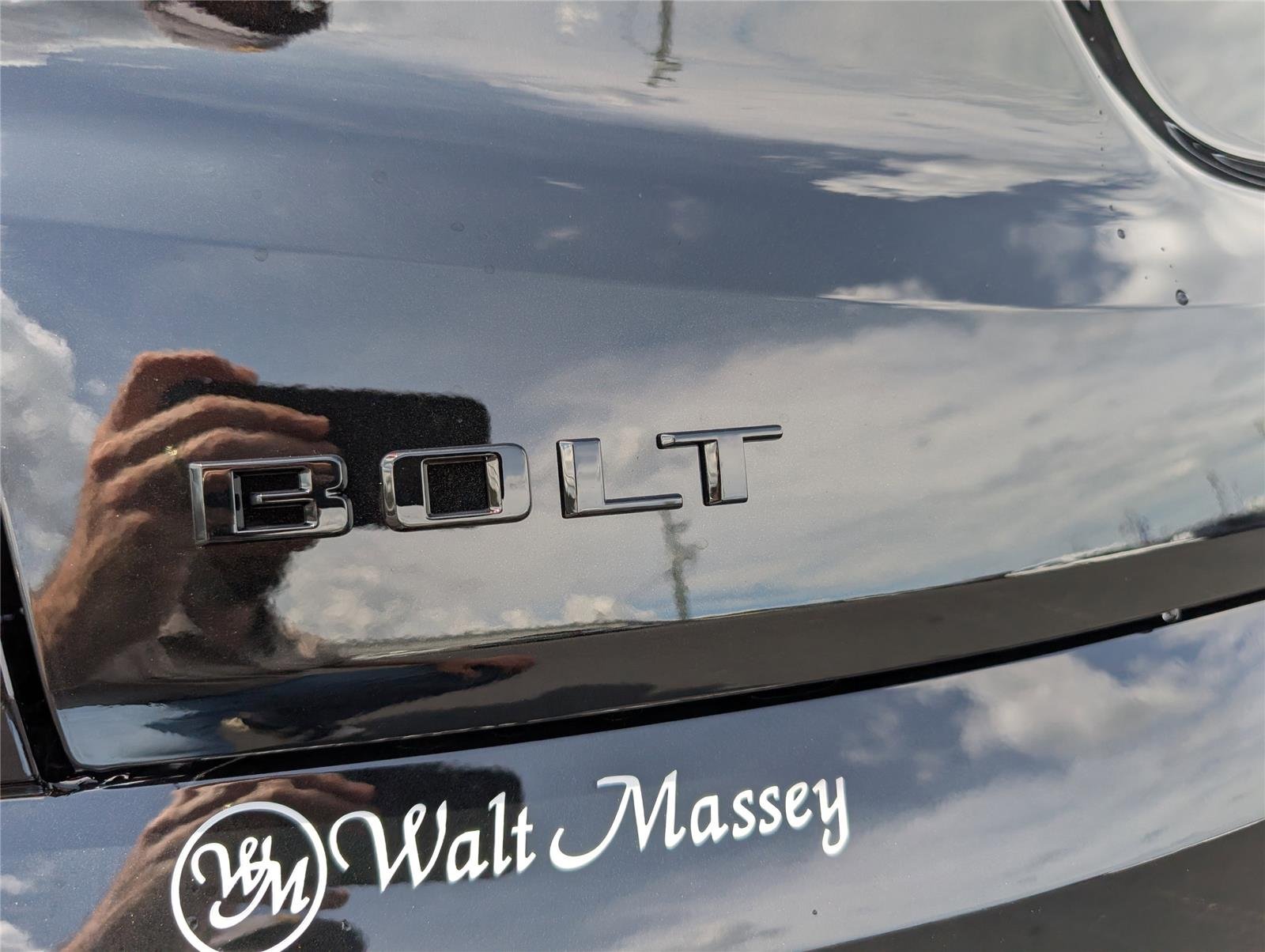 New 2027 Mosaic Black Metallic Chevrolet RS image 10