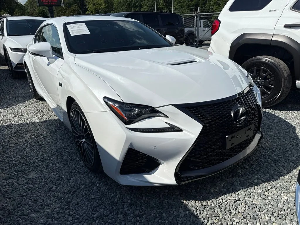 Used 2015 White Lexus F image 2