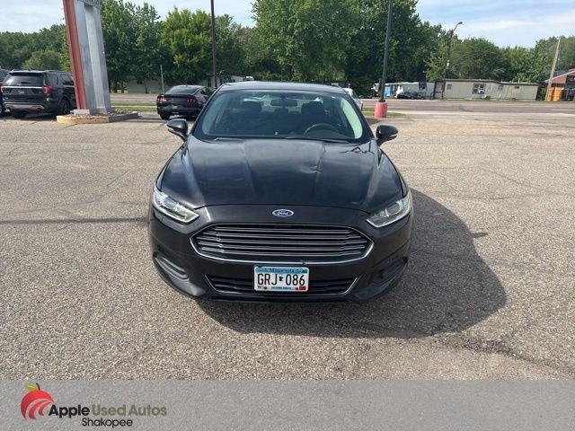 Used 2014 Ford Fusion SE with VIN 1FA6P0H71E5366749 for sale in Shakopee, Minnesota