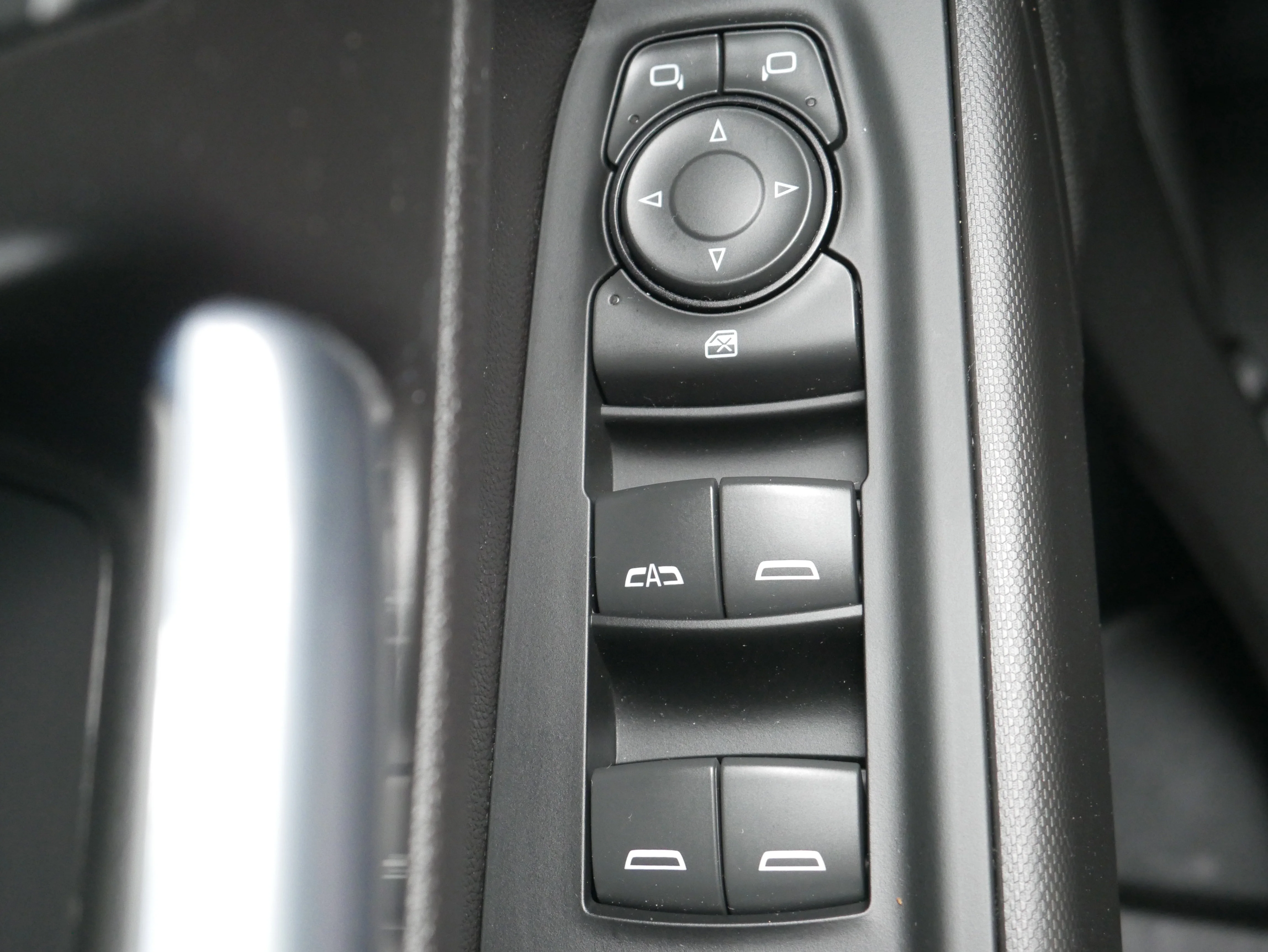 2023 Chevrolet Silverado 1500 Custom - Photo 24