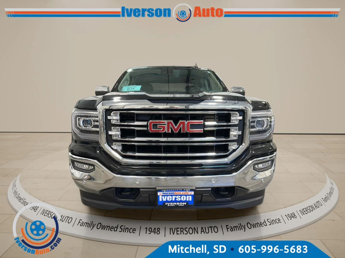Used 2018 GMC Sierra 1500 SLT with VIN 3GTU2NEC6JG553535 for sale in Huron, SD
