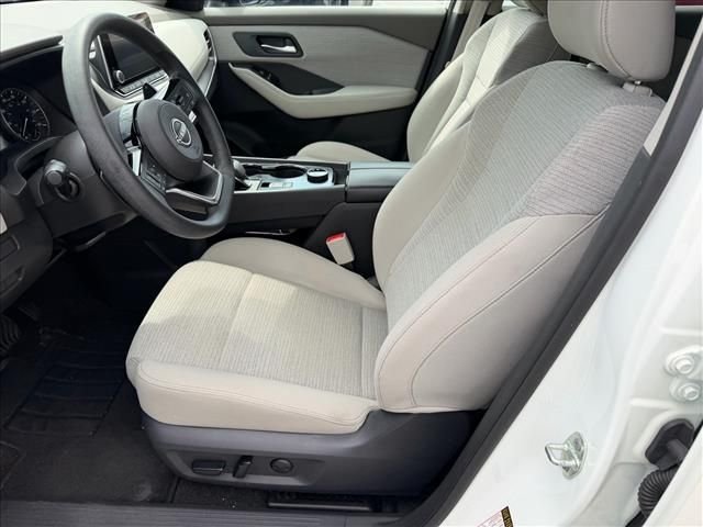 Used 2023 White Nissan SV image 8