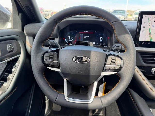 New 2026 Star White Metallic Tri-Coat Ford Tremor® image 41