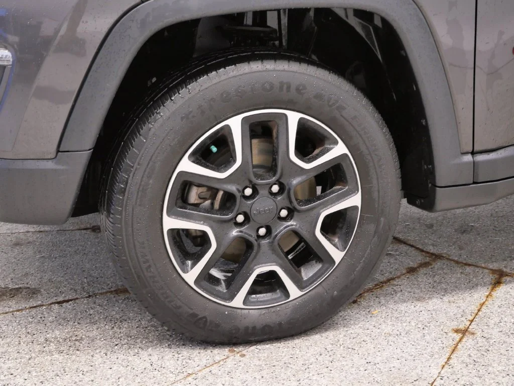 Certified Used 2020 Gray Jeep Trailhawk image 12