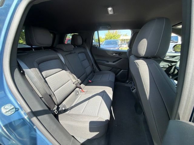 New 2027 Lakeshore Blue Metallic Chevrolet LT image 31