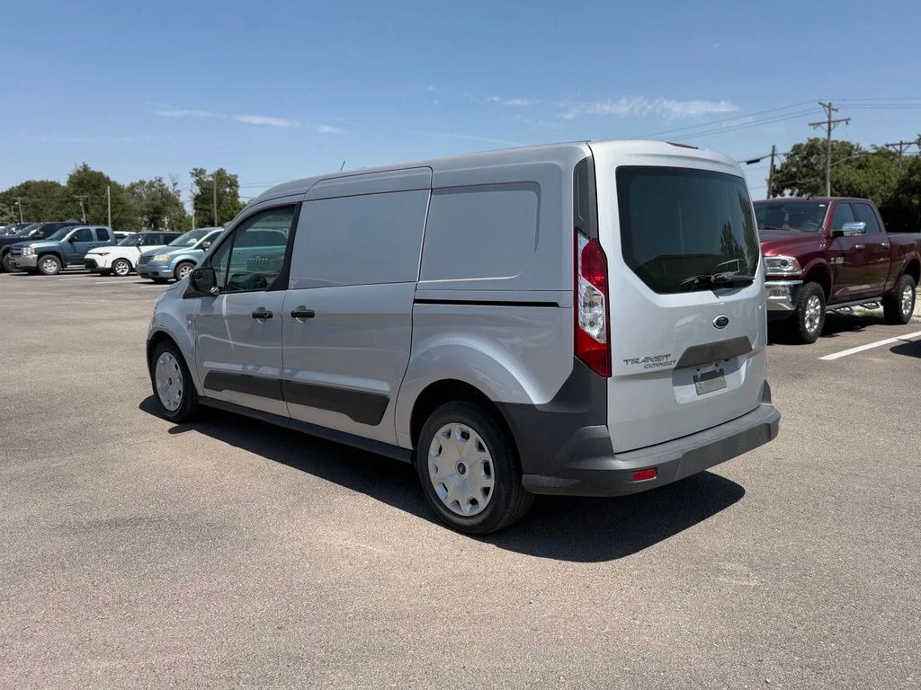 Used 2016 Silver Ford XL image 5