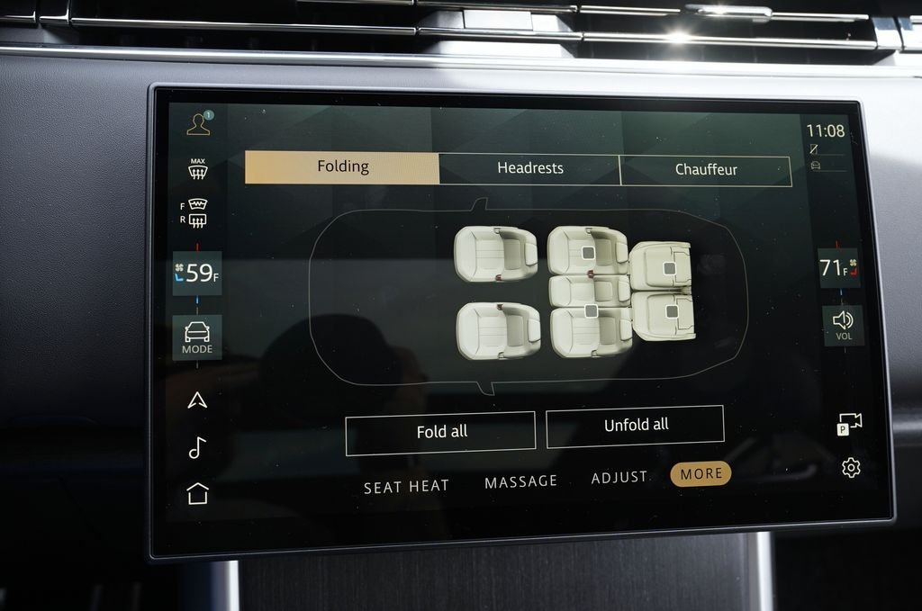New 2026 Santorini Black Land Rover SE image 28