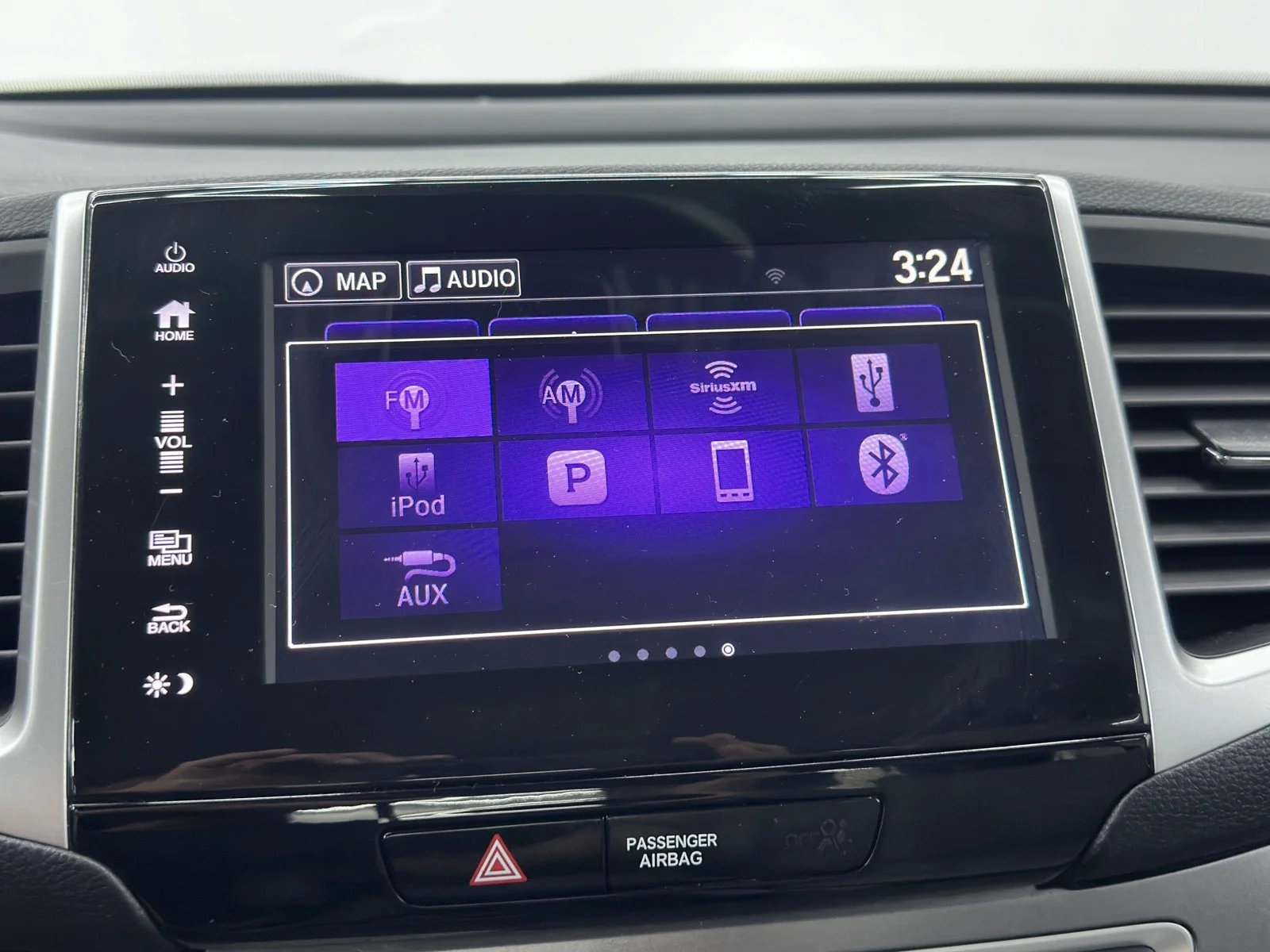 Used 2019 Forest Mist Metallic Honda RTL-T AWD image 22