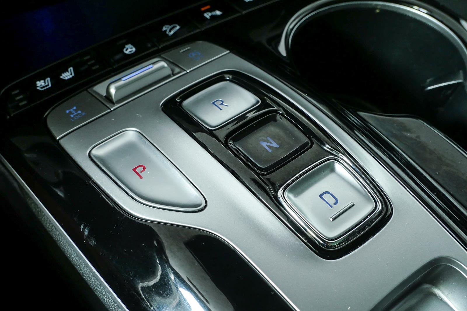 2022 Hyundai Tucson Limited - Photo 18